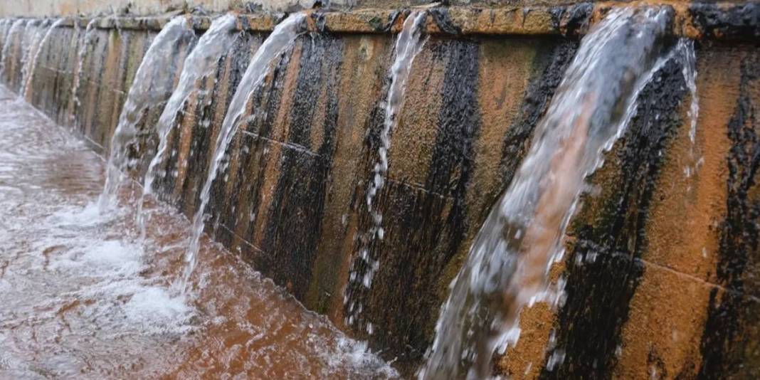 Dünyada böylesi çok nadir görülüyor! Burası Erzincan: 5 ayrı suyun çıkış noktası aynı! 3